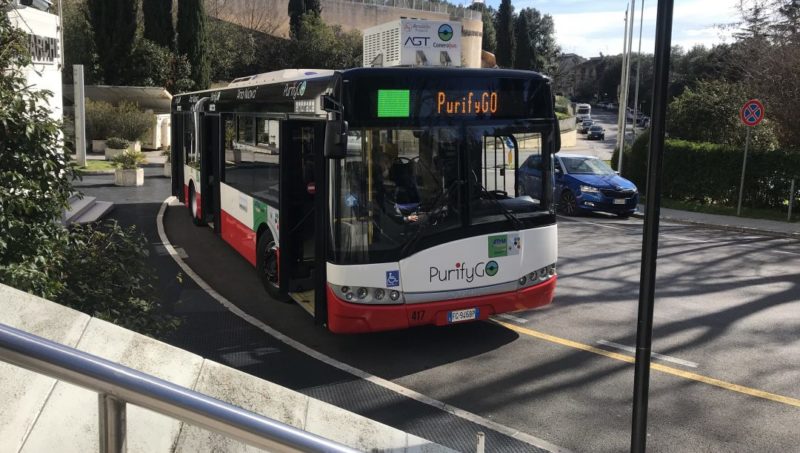 Purifygo, le bus qui mange le smog en ville